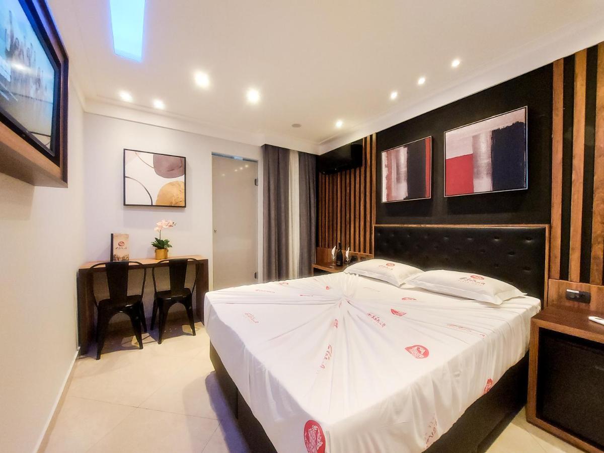Gloria Plaza Hotel (Adults Only) 圣保罗 外观 照片